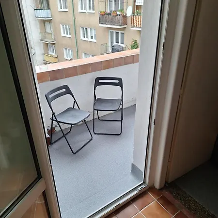 Apartmán Large Flat With Two Bedrooms In The Old Town Bratislava